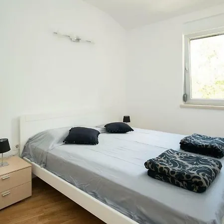 Bobos Place With Jacuzzi 46e