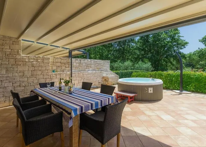 Villa Bobos Place With Jacuzzi 46e *