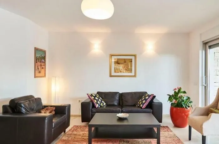 Villa Bobos Place With Jacuzzi 46e