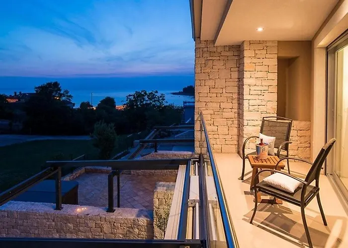 Bobos Place With Jacuzzi 46e Villa *