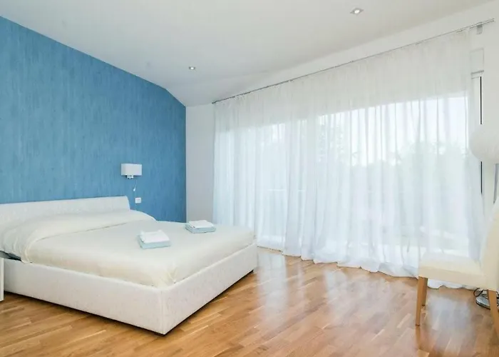 Bobos Place With Jacuzzi 46e Umag